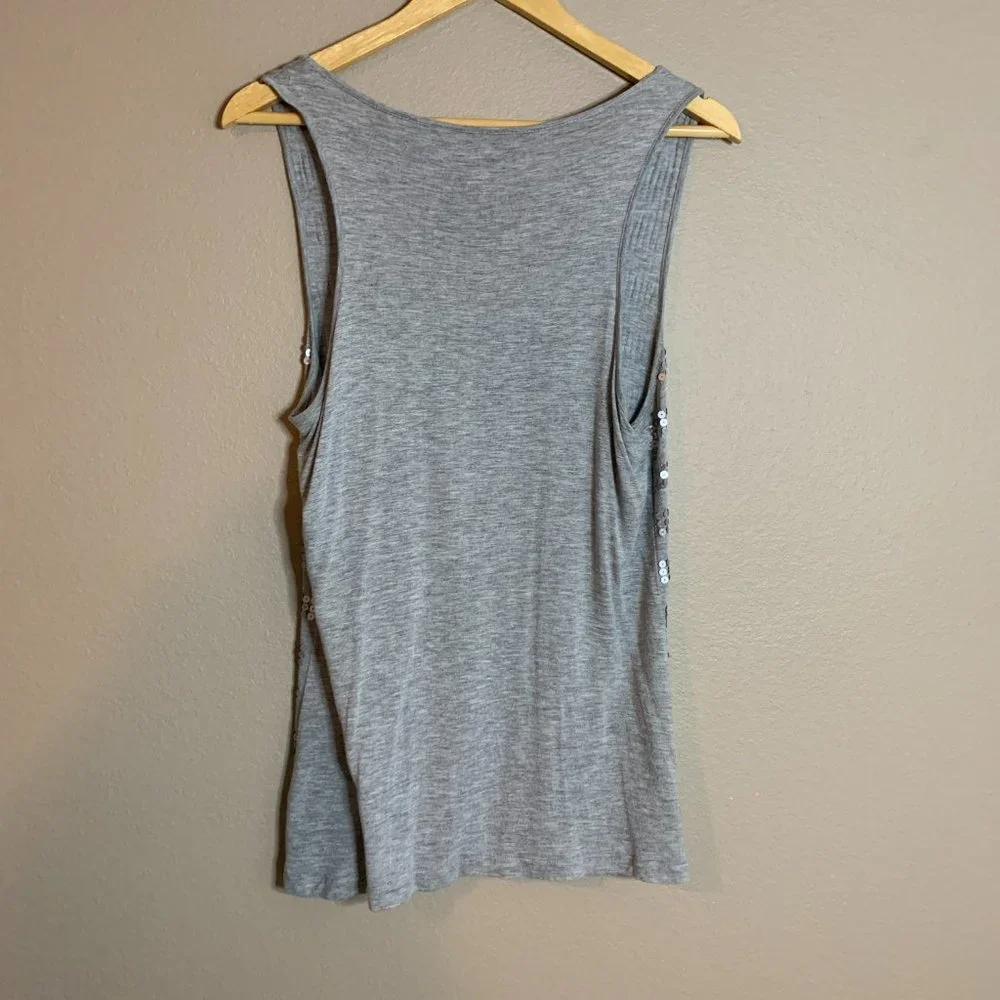 Love & Happiness Gray Sequin Tee Tank-Size L-Good Condition - Picture 3 of 4